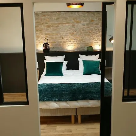 فيلة Grande Capacite Saint-Sauveur-d'Aunis